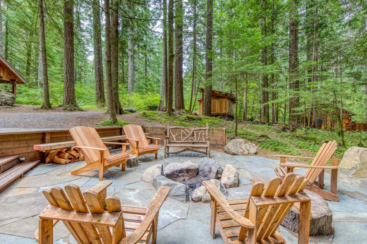 Rhododendron Sycamore Lodge מראה חיצוני תמונה